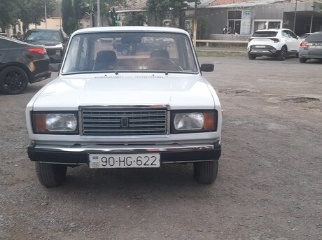 LADA (VAZ) 2107