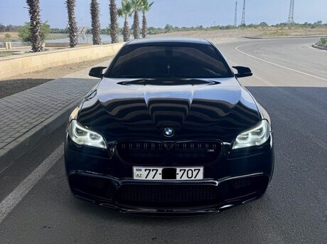 BMW 528