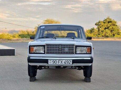 LADA (VAZ) 2107