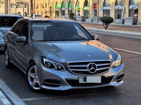Mercedes E 250 4MATIC