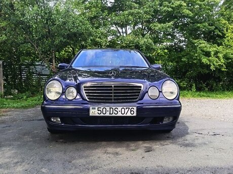 Mercedes E 270