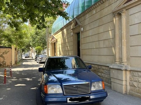 Mercedes 250 D