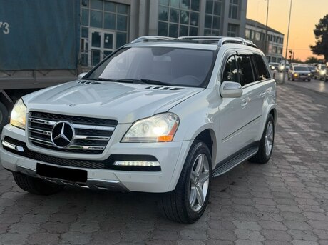 Mercedes GL 550 4MATIC