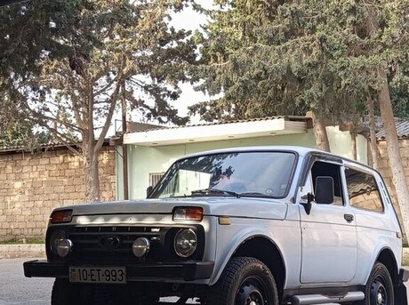 LADA (VAZ) Niva
