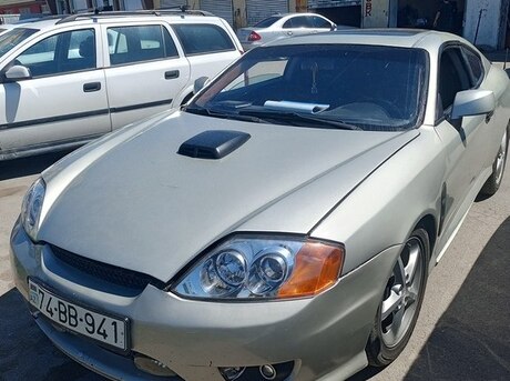 Hyundai Coupe