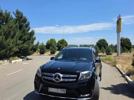 Mercedes GLS 500 4MATIC