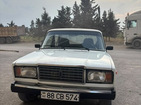 LADA (VAZ) 2107