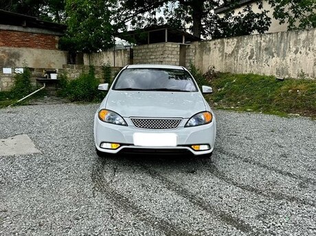 Daewoo Gentra
