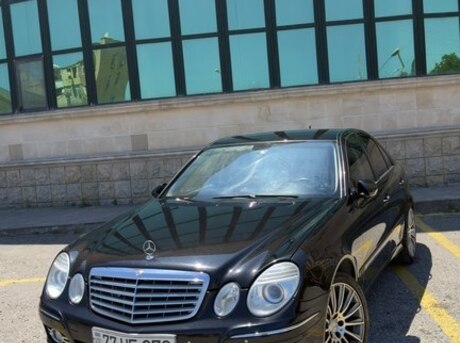 Mercedes E 200