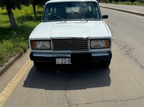 LADA (VAZ) 2107