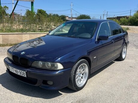 BMW 528