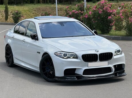 BMW 528