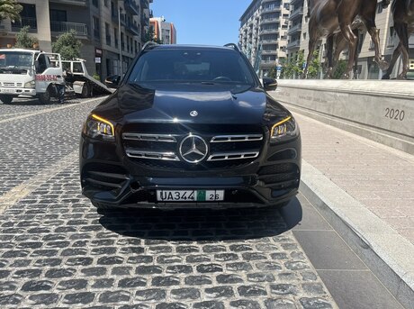 Mercedes GLS 450 4MATIC