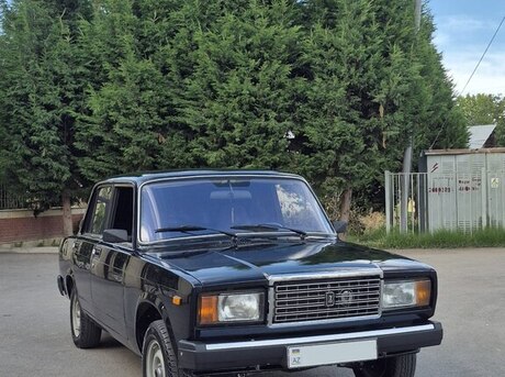 LADA (VAZ) 2107