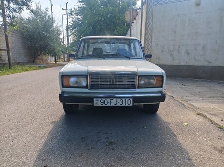 LADA (VAZ) 2107