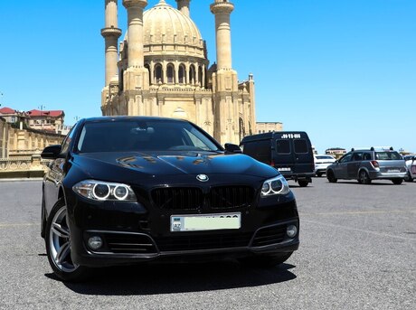 BMW 528
