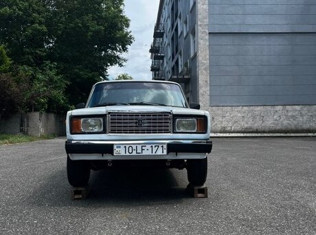 LADA (VAZ) 2107