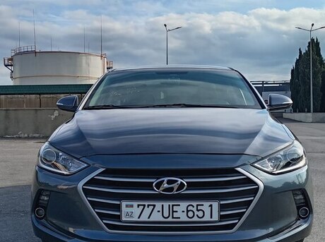Hyundai Elantra