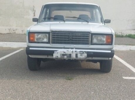 LADA (VAZ) 2107