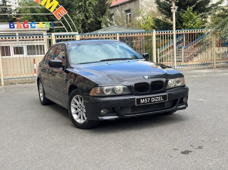 BMW 525