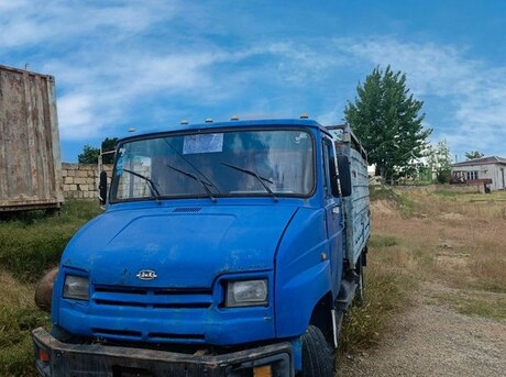 ZIL 5301