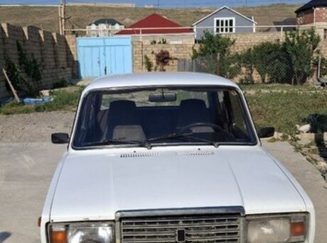 LADA (VAZ) 2107