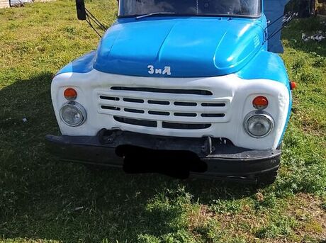 ZIL 130