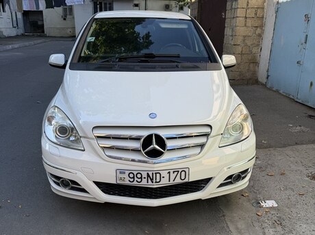 Mercedes B 170