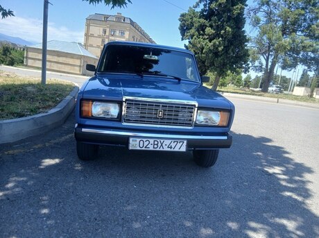 LADA (VAZ) 2107