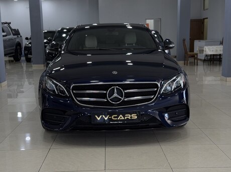 Mercedes E 300