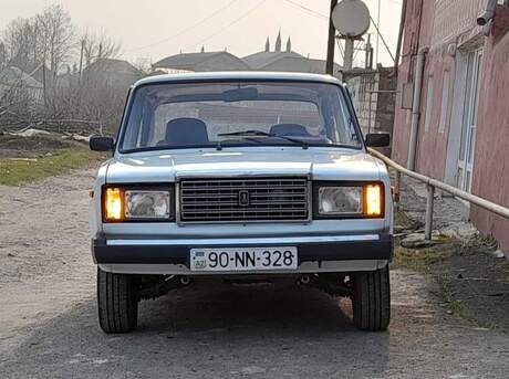 LADA (VAZ) 2107