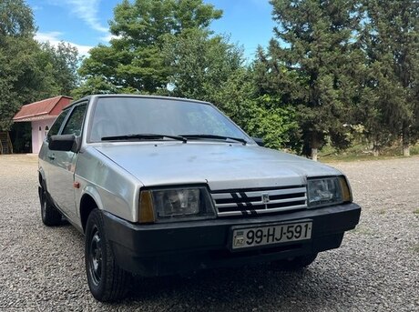 LADA (VAZ) 2108