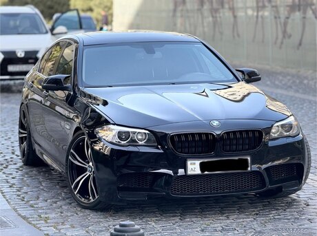 BMW 528