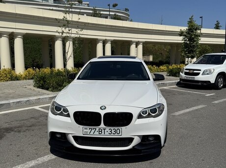 BMW 528
