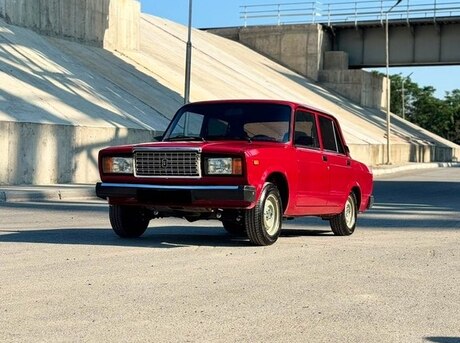 LADA (VAZ) 2107
