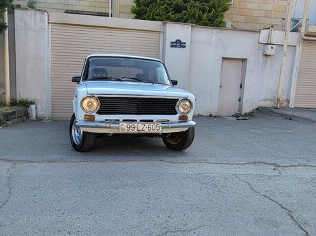 LADA (VAZ) 21011