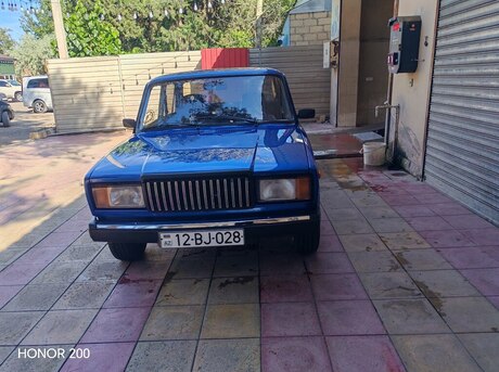 LADA (VAZ) 2107