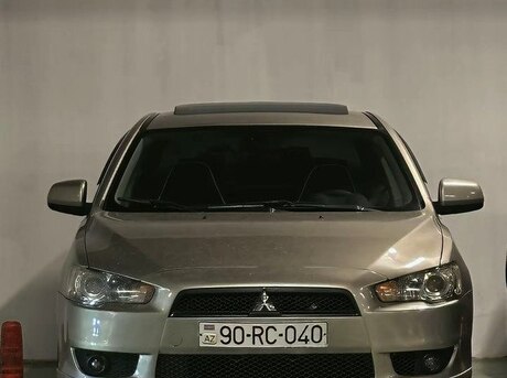 Mitsubishi Lancer
