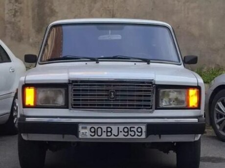 LADA (VAZ) 2107