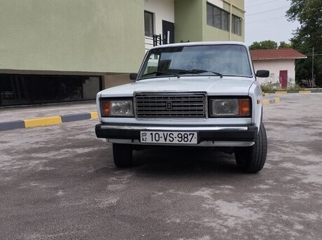 LADA (VAZ) 2107