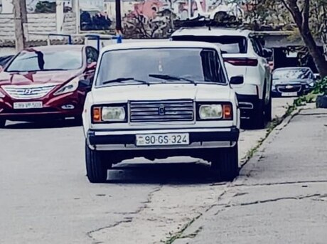 LADA (VAZ) 2107