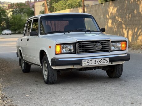 LADA (VAZ) 2107