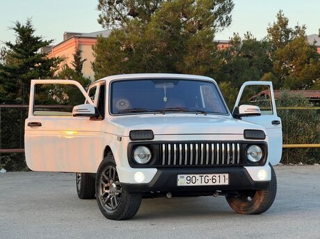 LADA (VAZ) Niva