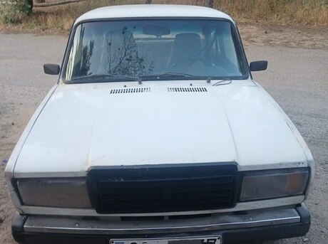 LADA (VAZ) 2107