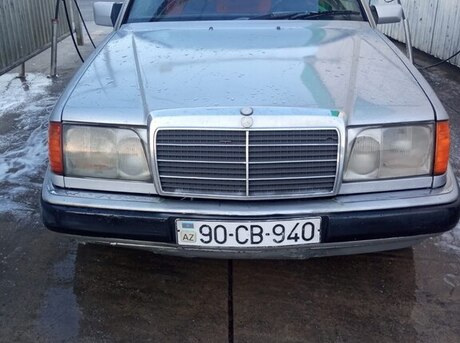 Mercedes E 250