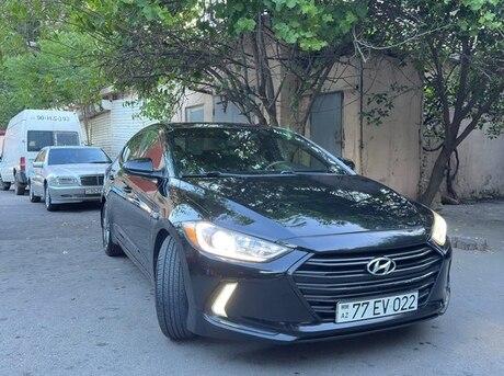Hyundai Elantra