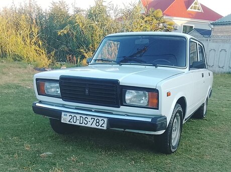 LADA (VAZ) 2107