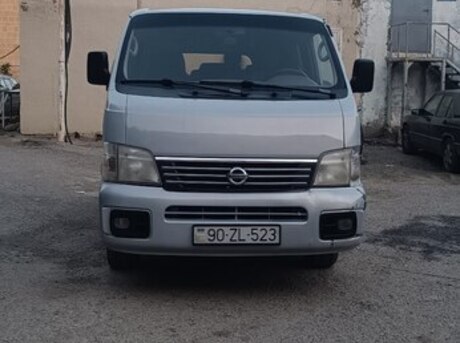 Nissan Urvan