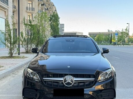 Mercedes E 300