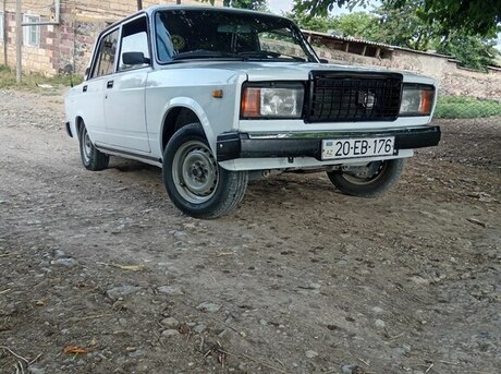 LADA (VAZ) 2107